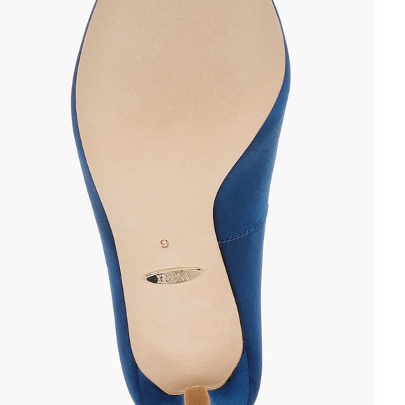 NWOB Elegant Bagley Mischka Royal Blue Satin Cher Heel Crystal Embellishment - Picture 6 of 6